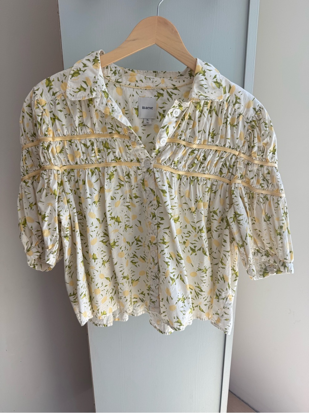 Maeve Anthropologie Keira White and Yellow Floral Puff-Sleeve Blouse